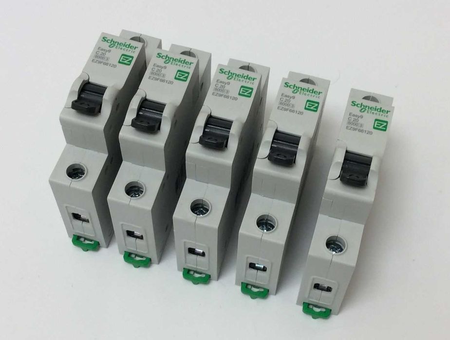 Автомат Schneider Electric Easy9 EZ9F34116 ORIGINAL 1P 16A