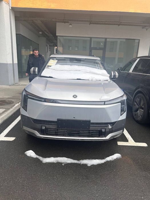 Dongfeng Nammi 06 Full pazitsiya