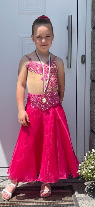 Рокли за спортни танци