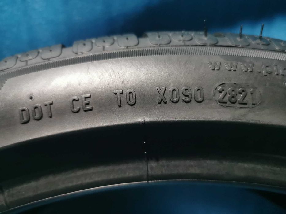 245/40 R20 - 275/35 R20 - pirelli runflat m+s 4 bucati 2 marimi