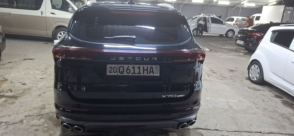 Jetour x70 plus full yangiday