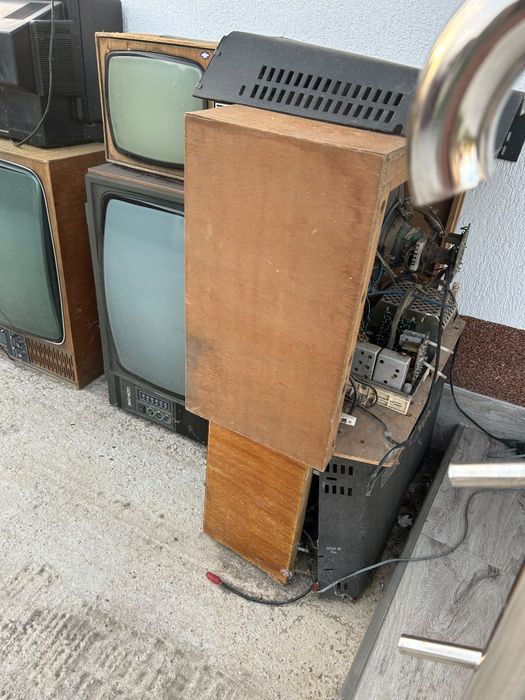 Televizoare vechi