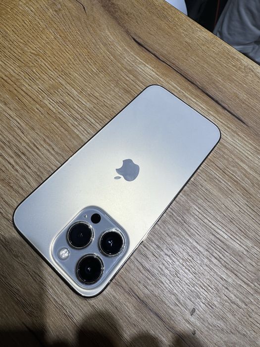 IPhone 13Pro aкб 85%