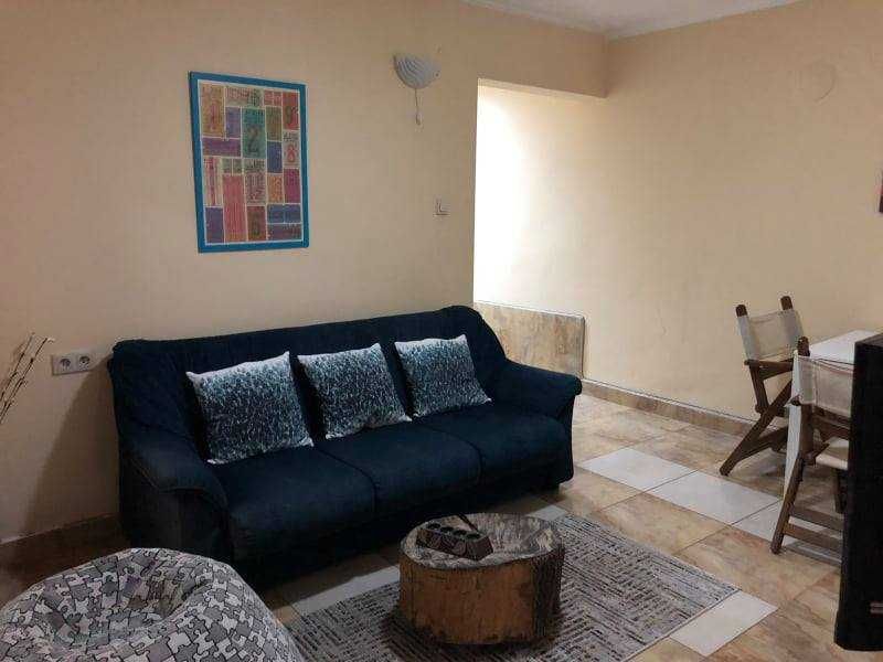 Дава се под наем Двустаен апартамент в София, Лозенец - 60 кв.м за 398.82 € - Снимка #1