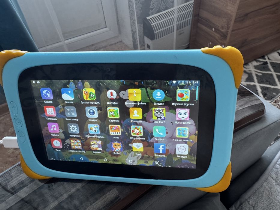 Детский планшет рабочий есть коробка