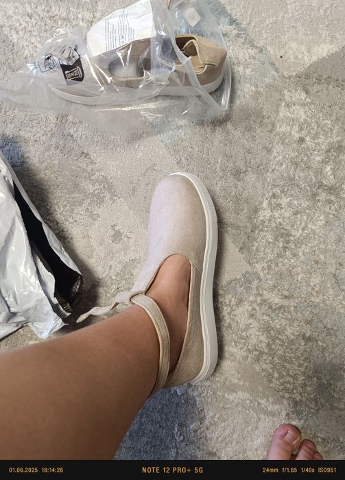 Продам Лоферы летние