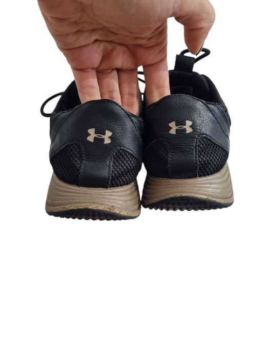 Adidasi Under Armour marimea 41