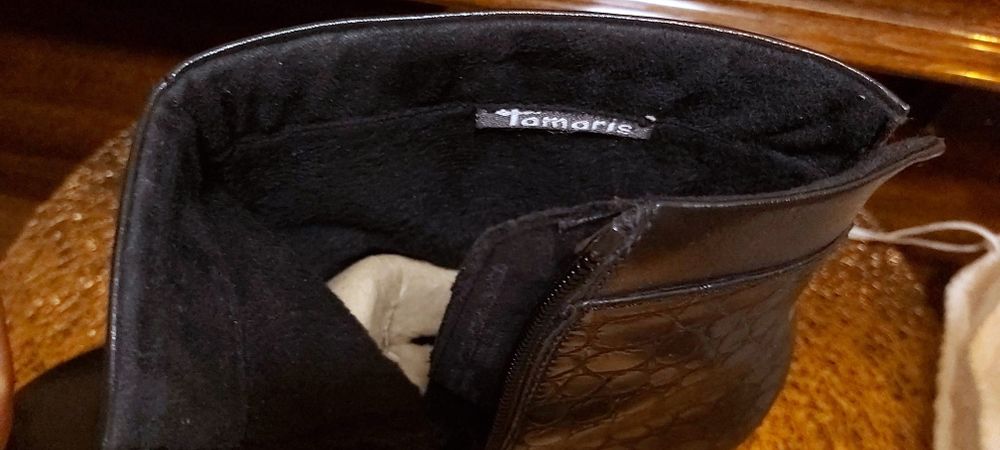 Кожаные Полусапоги Tamaris 38р.