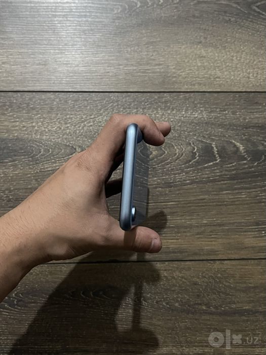 iPhone Xr Blue 128gb ideal