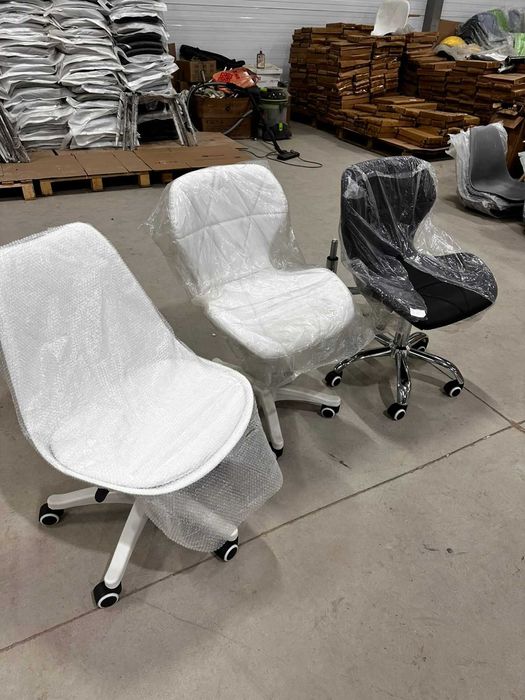 Компьютерное/офисное кресло