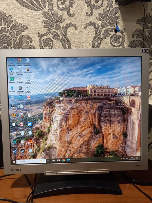 Монитор BenQ 17 дюймов