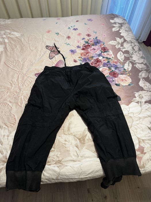 Продавам панталон на луда двоен m размер