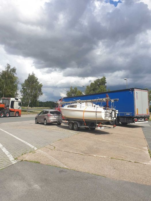 Vând velier Neptun 22