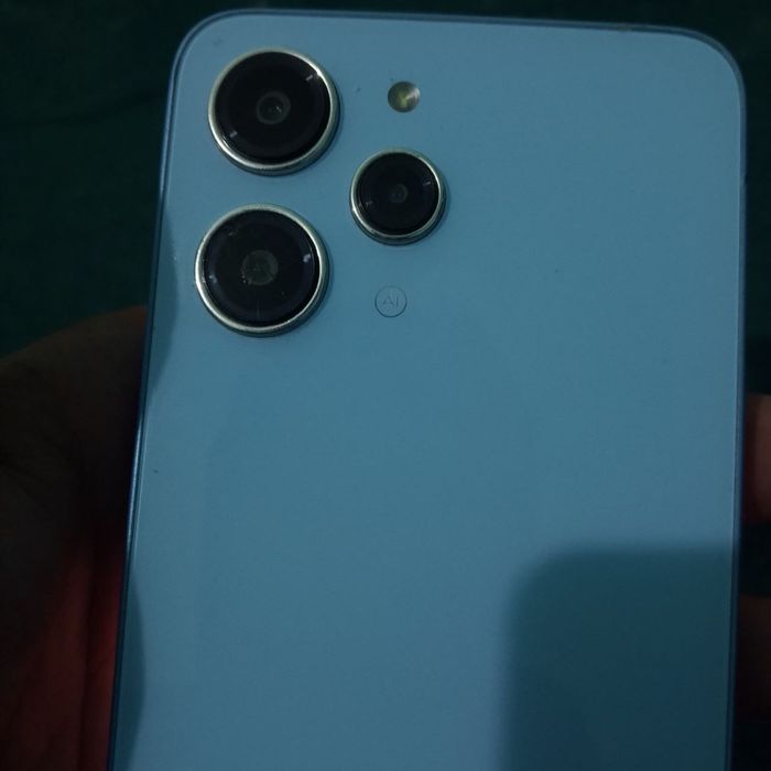 Redmi 12  telefon holati zôr