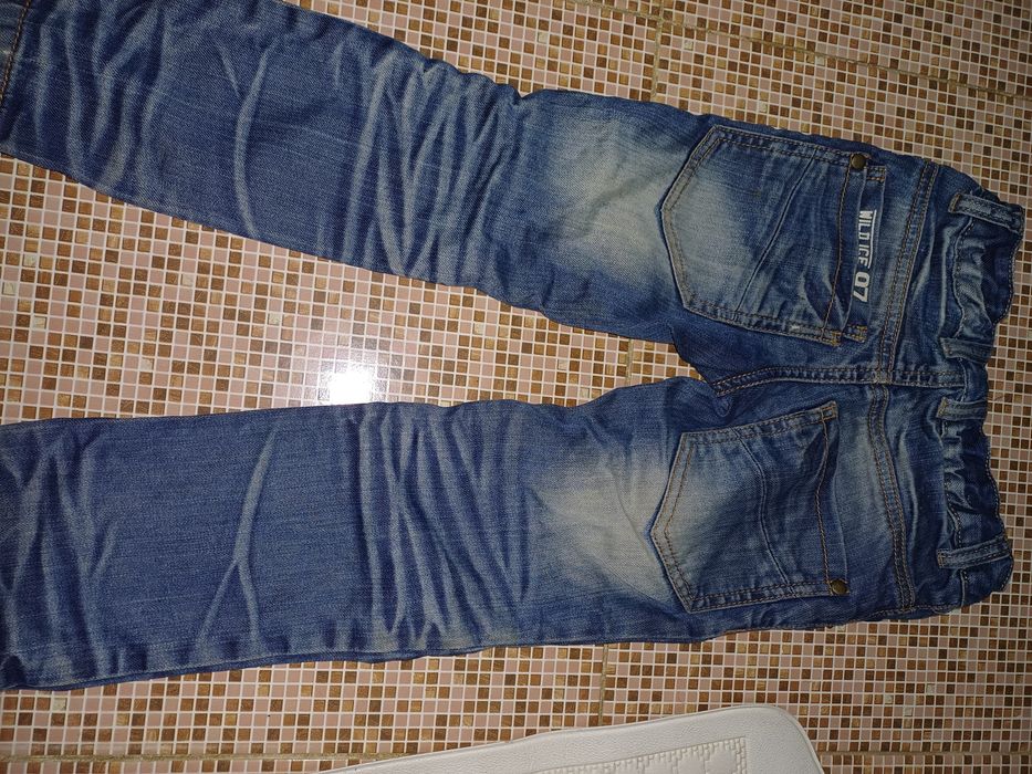 Детские джинсы 500тг