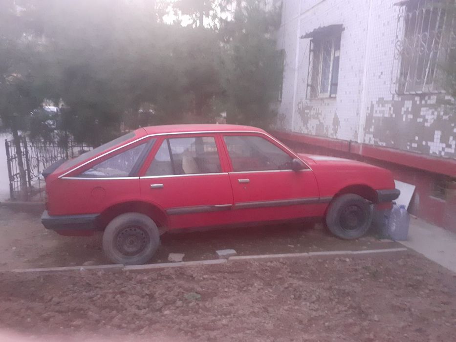 Опель аскона 1986год выпуска