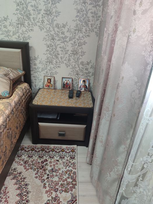 Продам спальный гарнитур