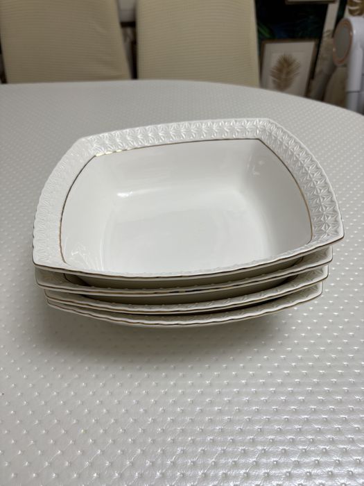 Продам тарелки Викалина