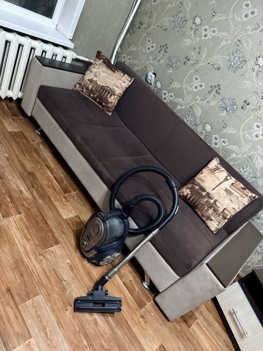 Диван + пылесос в подарок