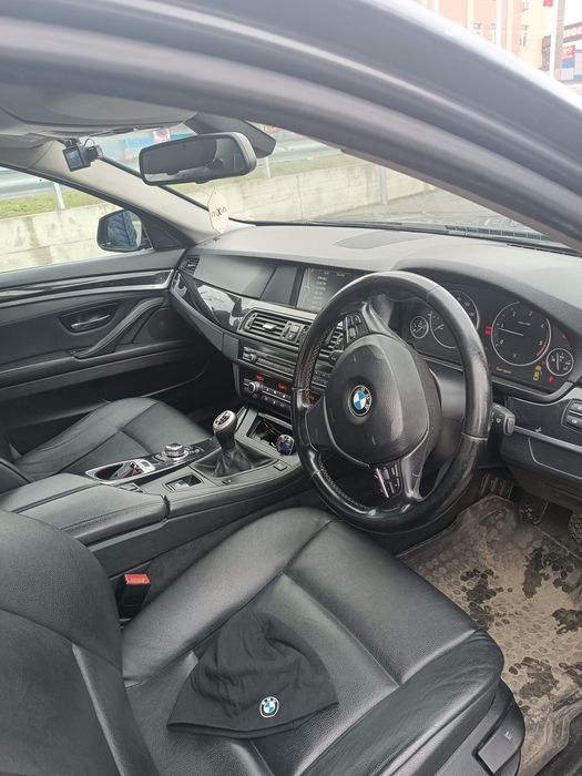 BMW F10 cutie manuală