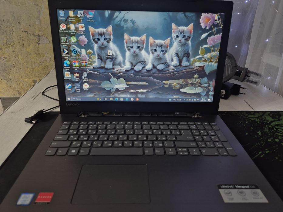 Lenovo.        330