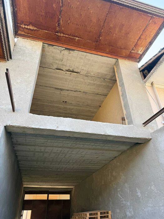 Дом 6 сотых Сам сельский куриб битказилмаган 105 000уе