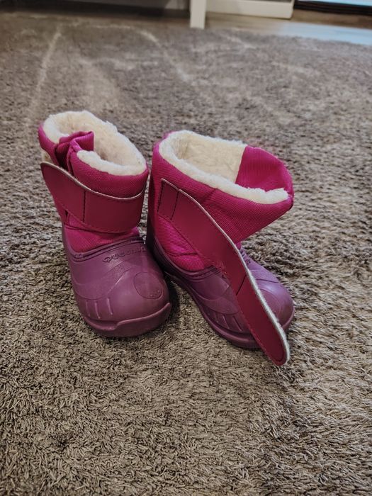 Ghete fetiță iarna Quechua waterproof marimea 20/21