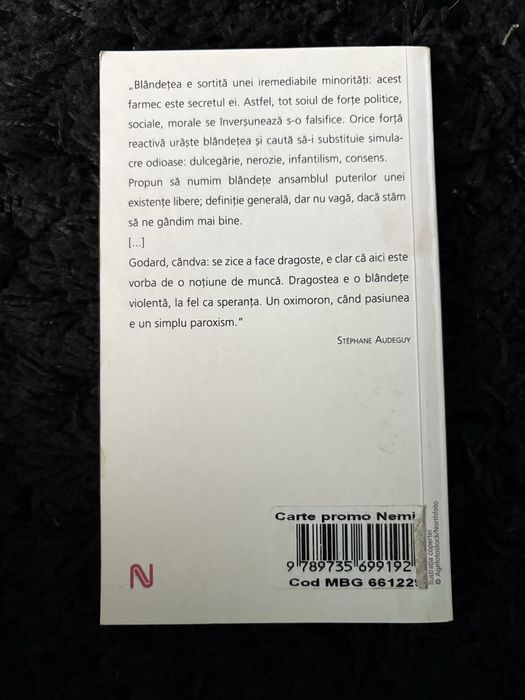 Set 4 carti  Iubire la suprapret ,Case de nebuni ,O noua viata si