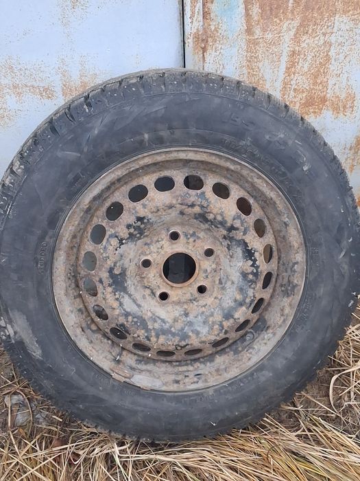 Продам зимние шины