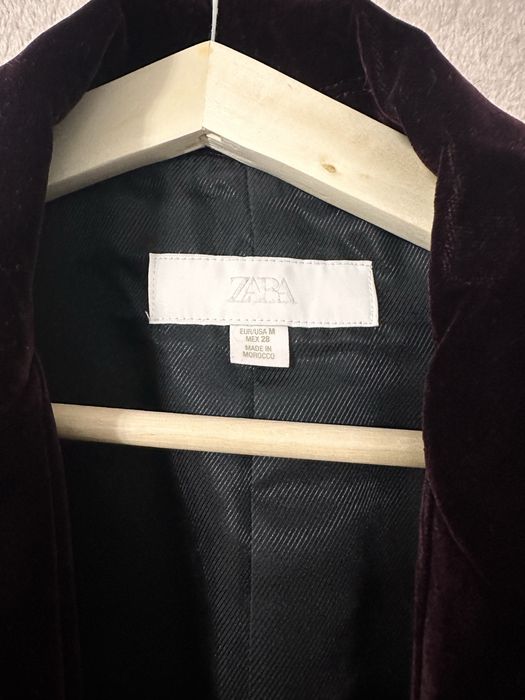 Бархатный костюм Zara