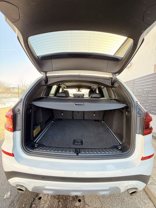 BMW X3 xDrive 2.0i 184 CP 2018 - automat - piele - carplay