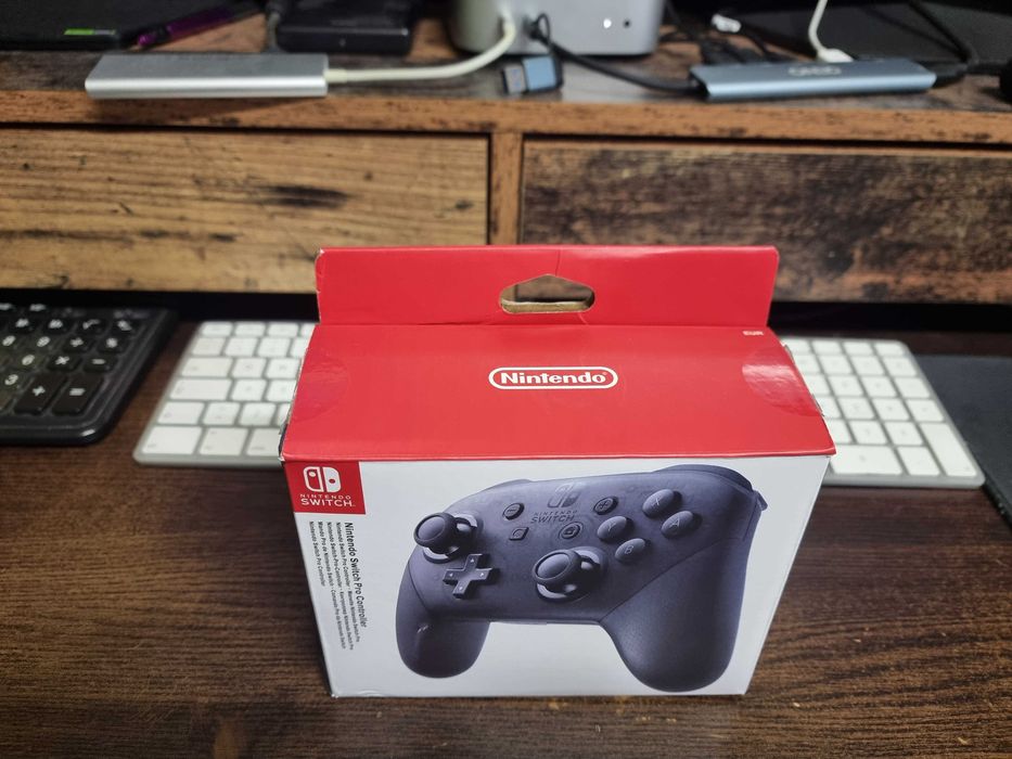 Nintendo Switch Pro controller/ Про контролер за нинтендо суитч