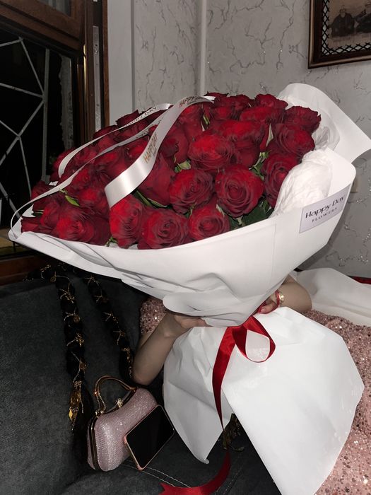 Цветы свежая 51 роза