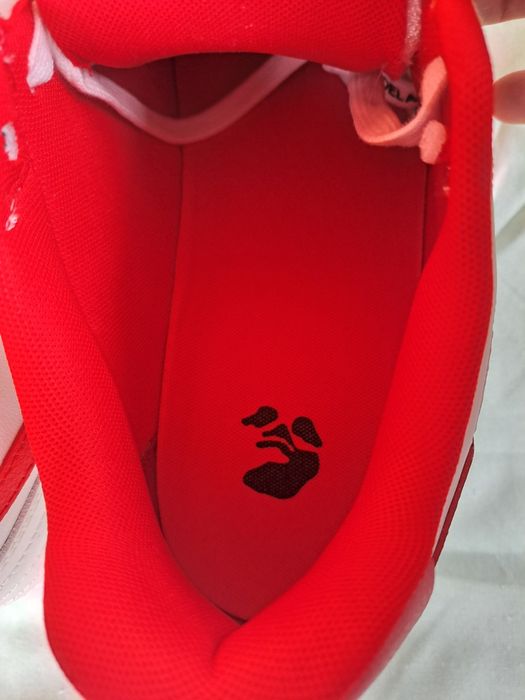 Off white out off office rosi