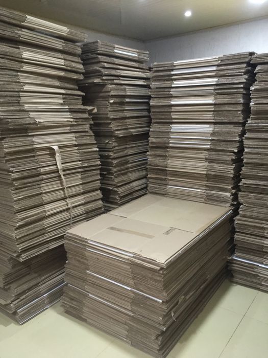 Картонные коробки