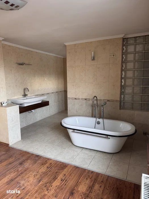 Ultracentral - Vanzare apartament 2 camere - Piata Teatrului — fotografia 3