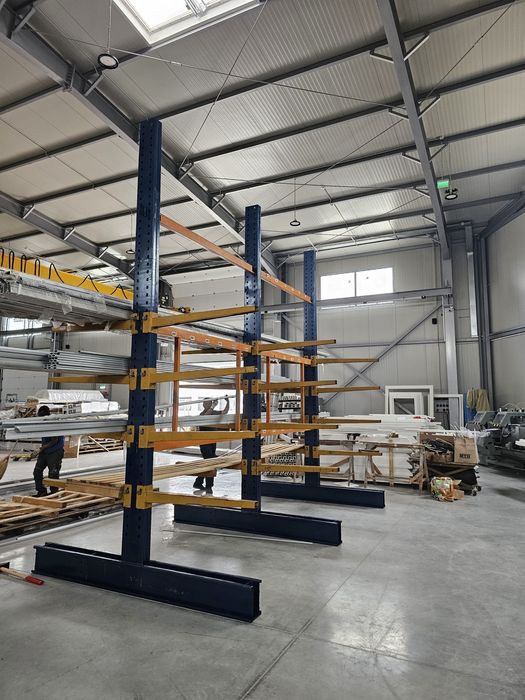 Rafturi metalice 765