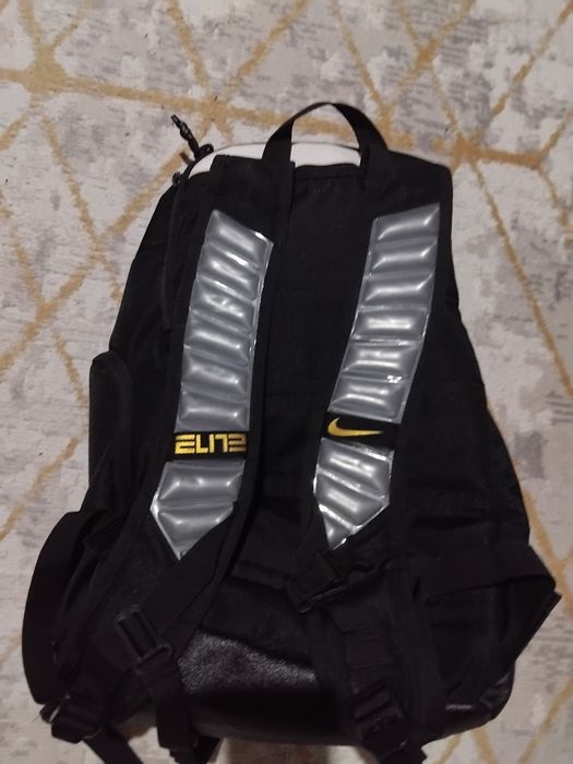 Рюкзак Nike Elite v1