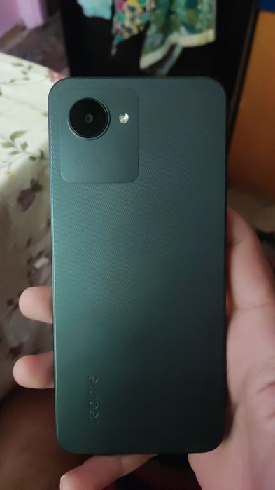 Продам телефон realme c30