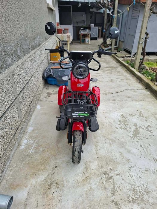 Триколка електрическа - скутер