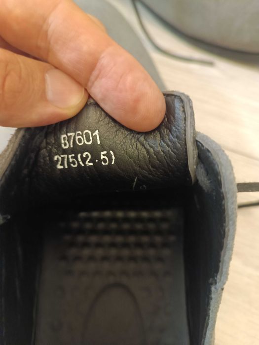 Продам мужские туфли