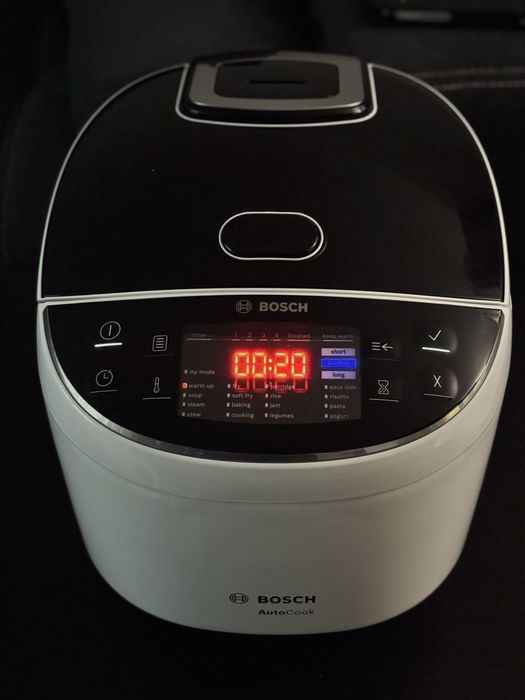 Мултикукър Bosch AutoCook (MUC11W12)