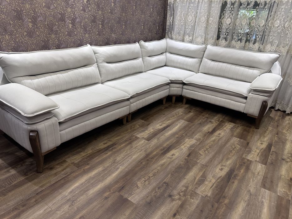 Ugalok Divan Parij spinka suriladgan