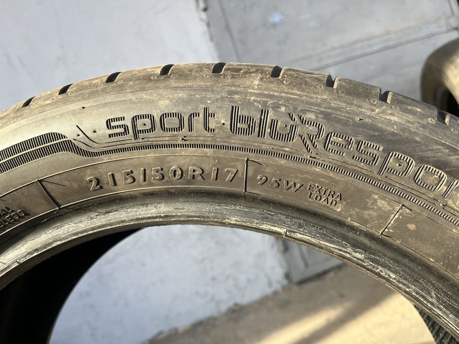 2 бр. летни гуми 215/50/17 Dunlop 5/5,5 mm DOT 0814