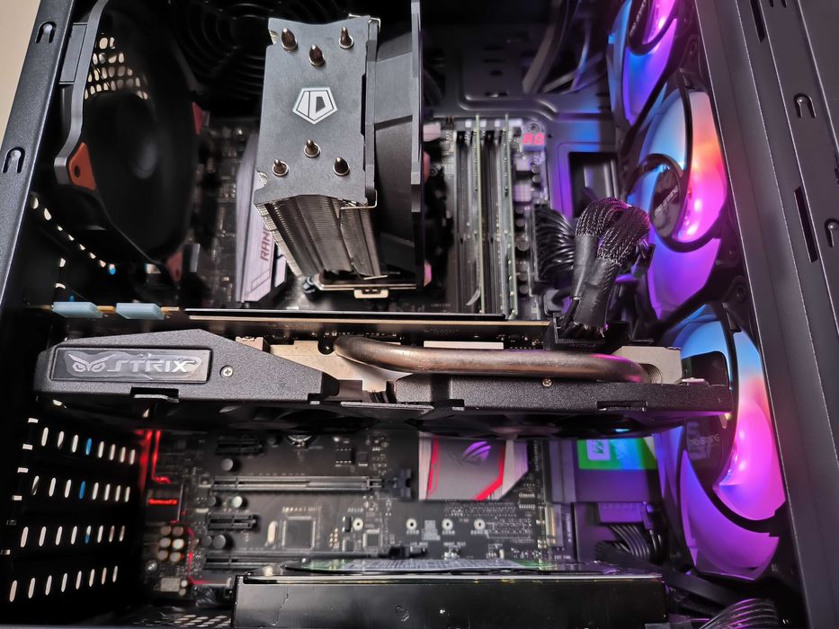 Unitate PC GAMING i7 6700K 4.2Ghz/16GB DDR4/GTX970 4GB GDDR5/SSD 240GB