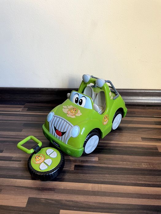 Кола Chicco с дистанционно управление