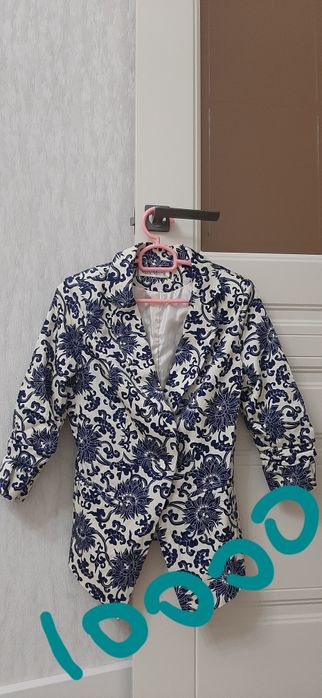 Куртка. Стеганное пальто. Пиджак