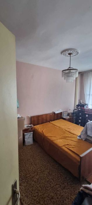 Продава се Тристаен апартамент в Разград, Възраждане - 86 кв.м за 1483 €/кв.м - Снимка #3
