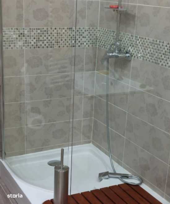 2 camere | Busteni | partia Kalinder | Prahova | parcare