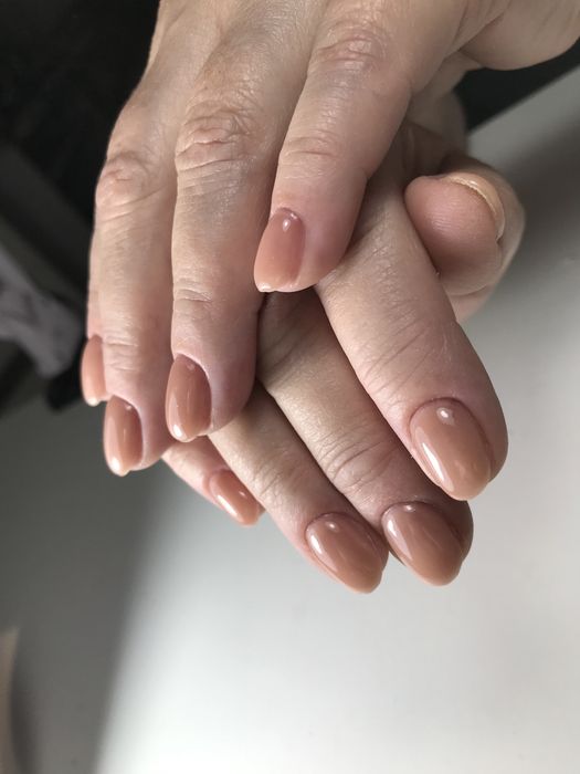 Маникюр, педикюр, шугаринг